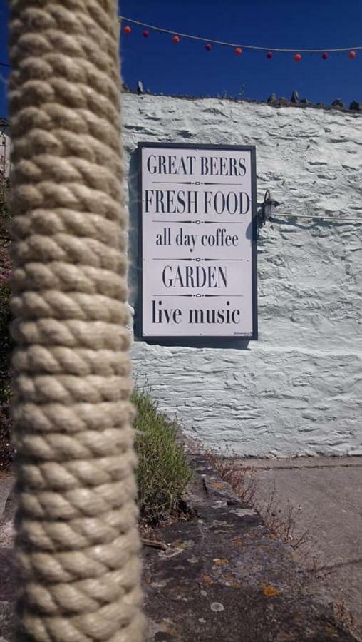 Pilchards Cottage Noss Mayo Экстерьер фото